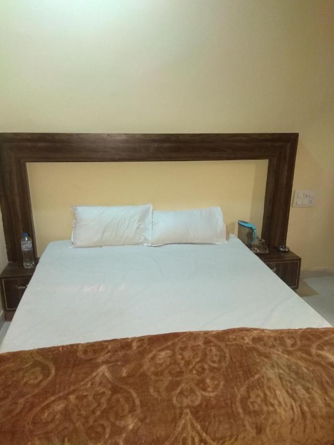 Sudha Palace Hotel Jagdalpur Exterior foto